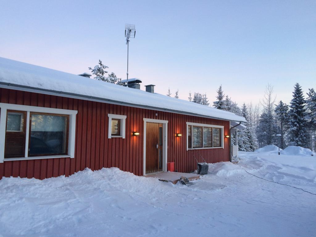 Ahosen Lomamoekit Villa Vikajärvi Exterior foto